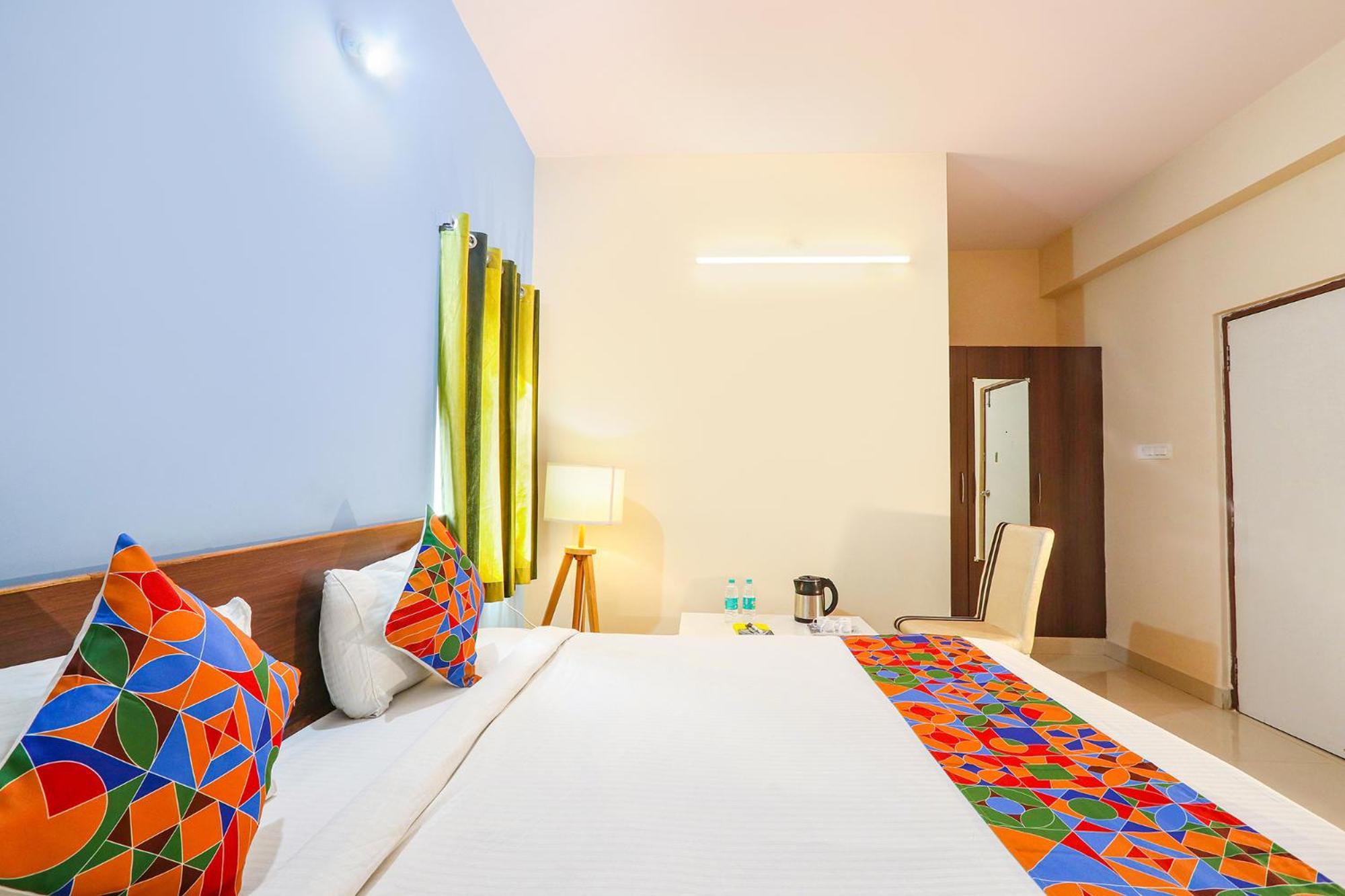 Fabhotel Namaha Suites - Nr Hyderabad International Airport, Shamshabad Екстериор снимка